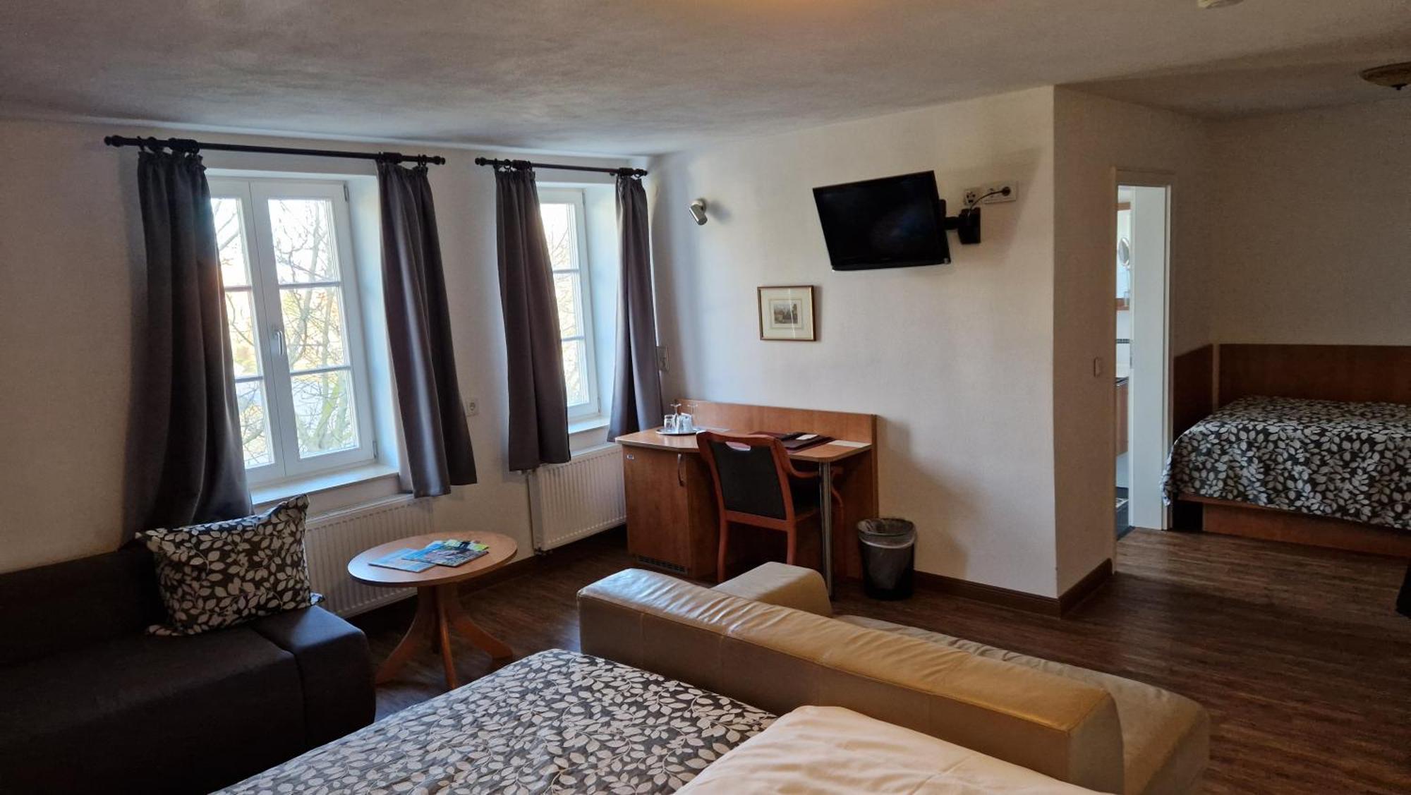 Hotel Garni Demmel & Cie Rohrsheim Esterno foto